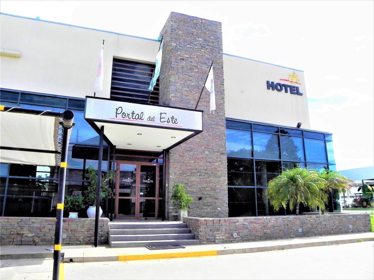 Hotel Portal del Este Marcos Juarez Exterior foto